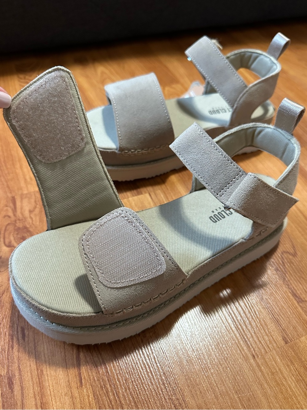 Project Cloud 100% Genuine Leather Platform Sandals - Picture 5 of 7